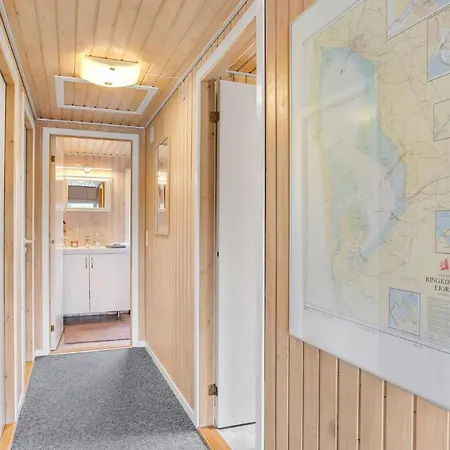 펜션 Cozy Home In Tarm With Sauna